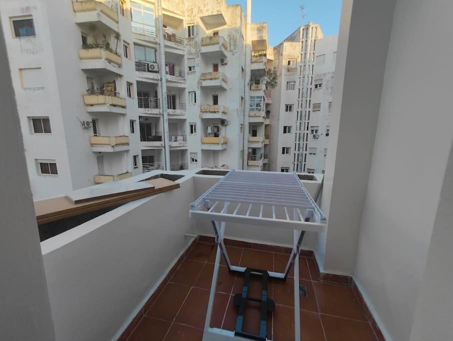 Luxury Oceanview With Balcony, Fast Wi-fi & Ac Tangier