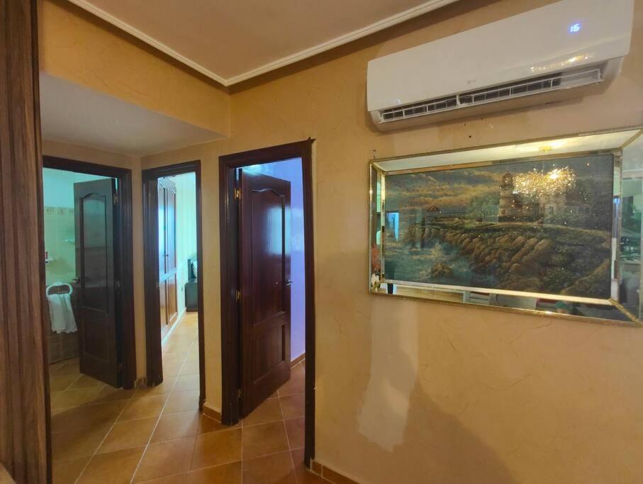Luxury Oceanview With Balcony, Fast Wi-fi & Ac Apartment Tangier